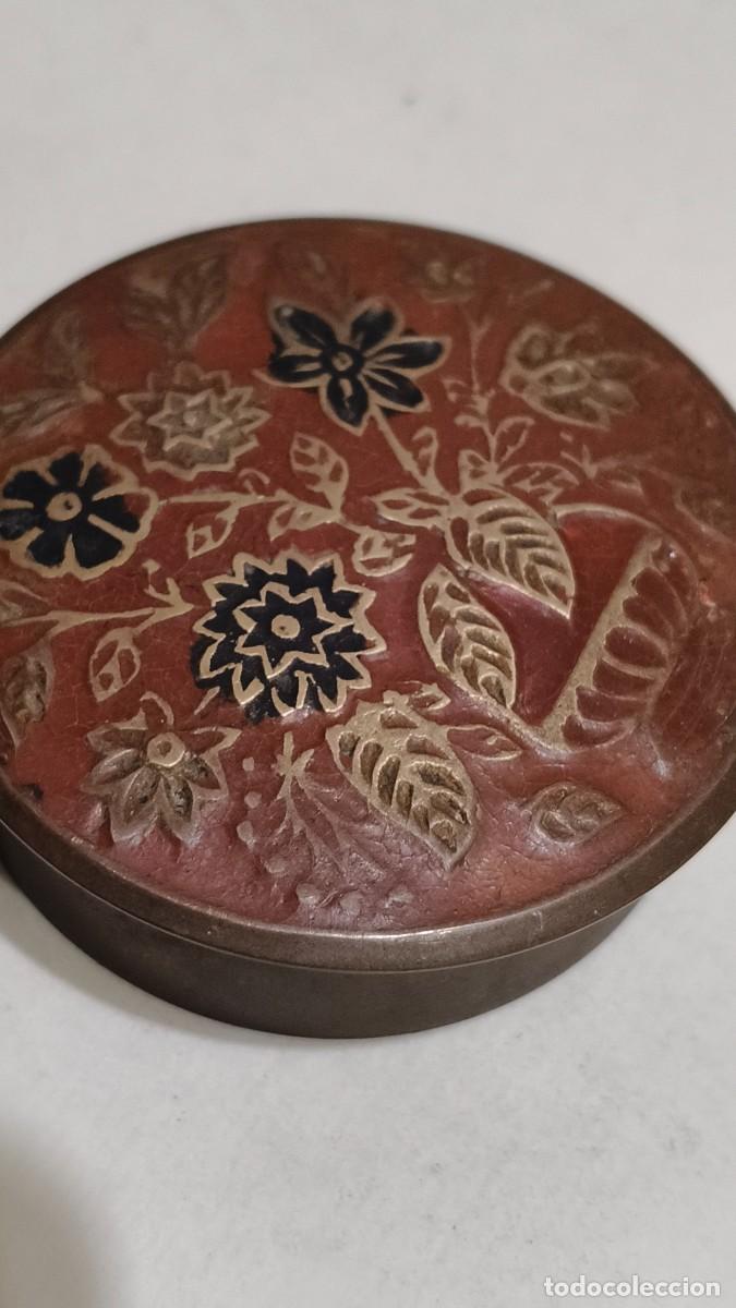 Antig&uuml;edades: Caja laiton cloisonn&eacute; &eacute;maill&eacute;e - Foto 1