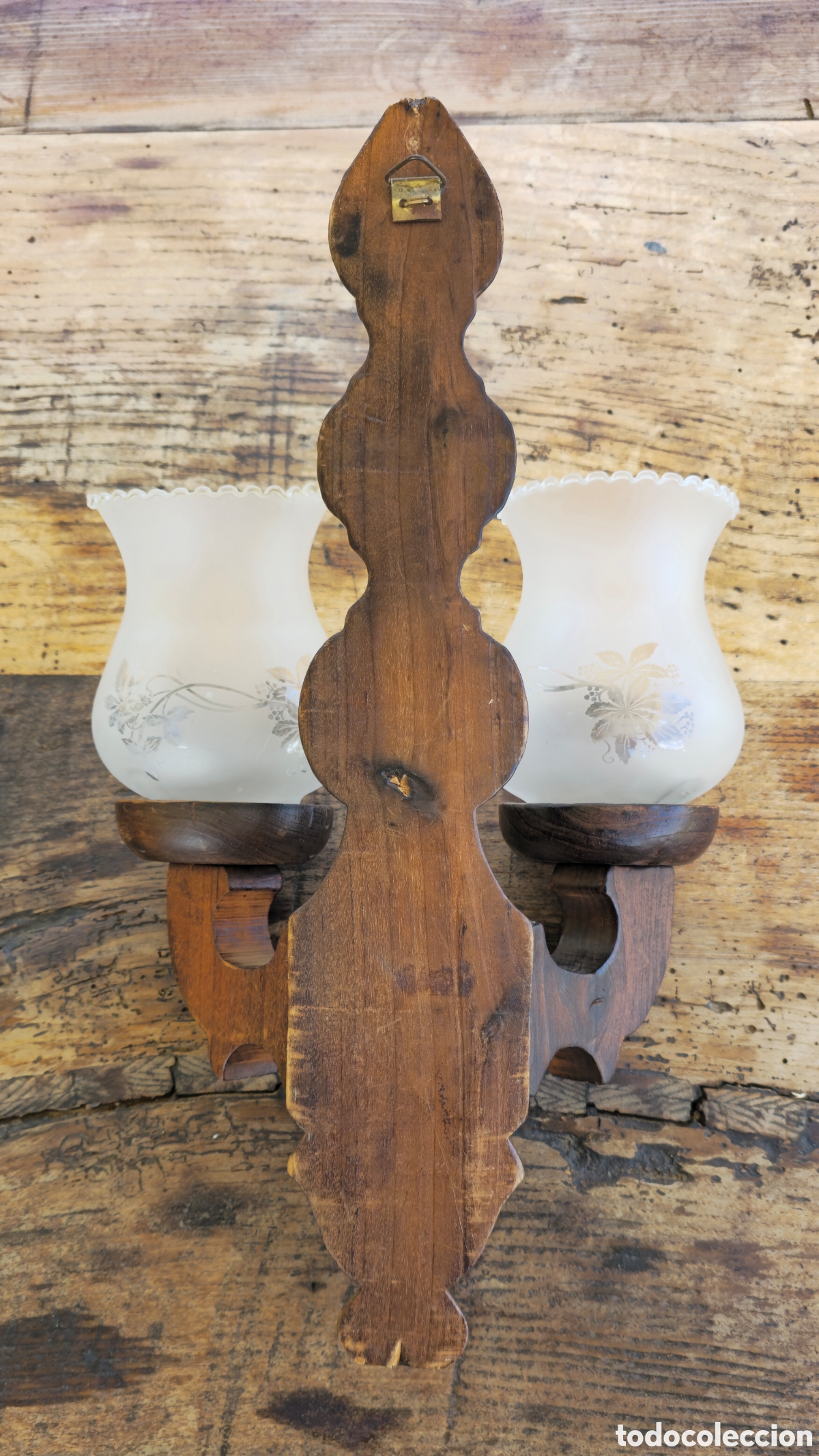 Antig&uuml;edades: Aplique madera y cristal - Foto 7