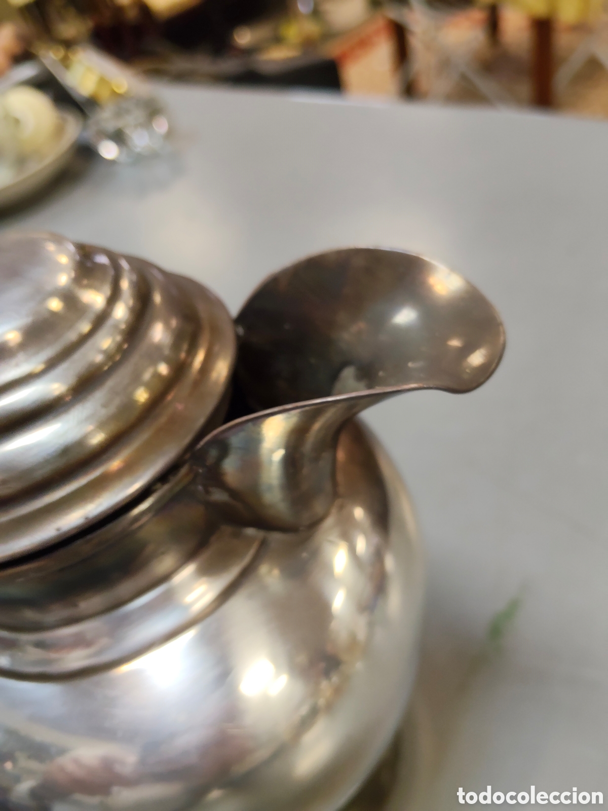 Antig&uuml;edades: Antigua cafetera de metal - Foto 4