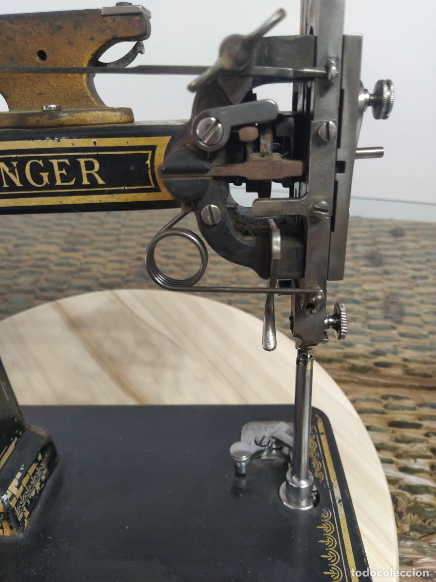 Antig&uuml;edades: Maquina de coser guantes - Foto 17