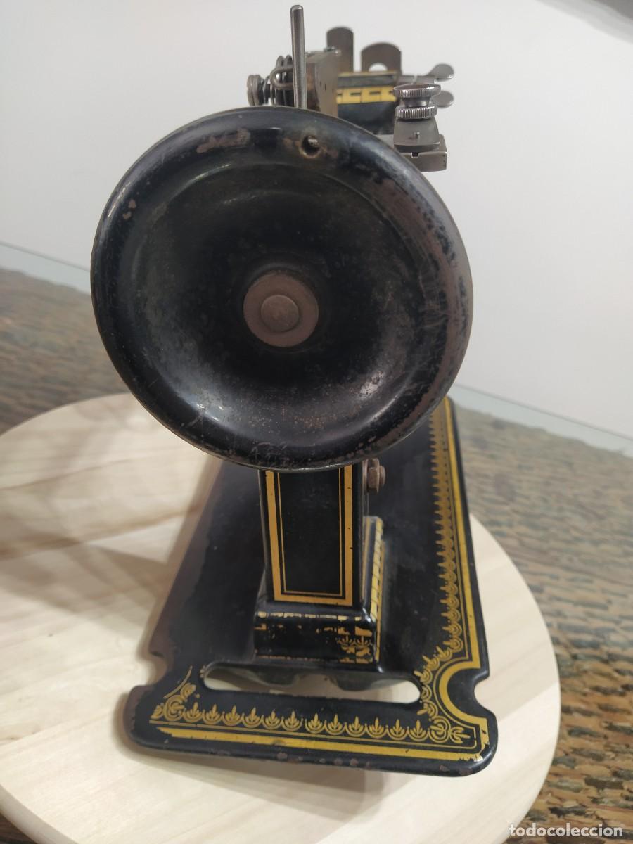 Antig&uuml;edades: Maquina de coser guantes - Foto 18