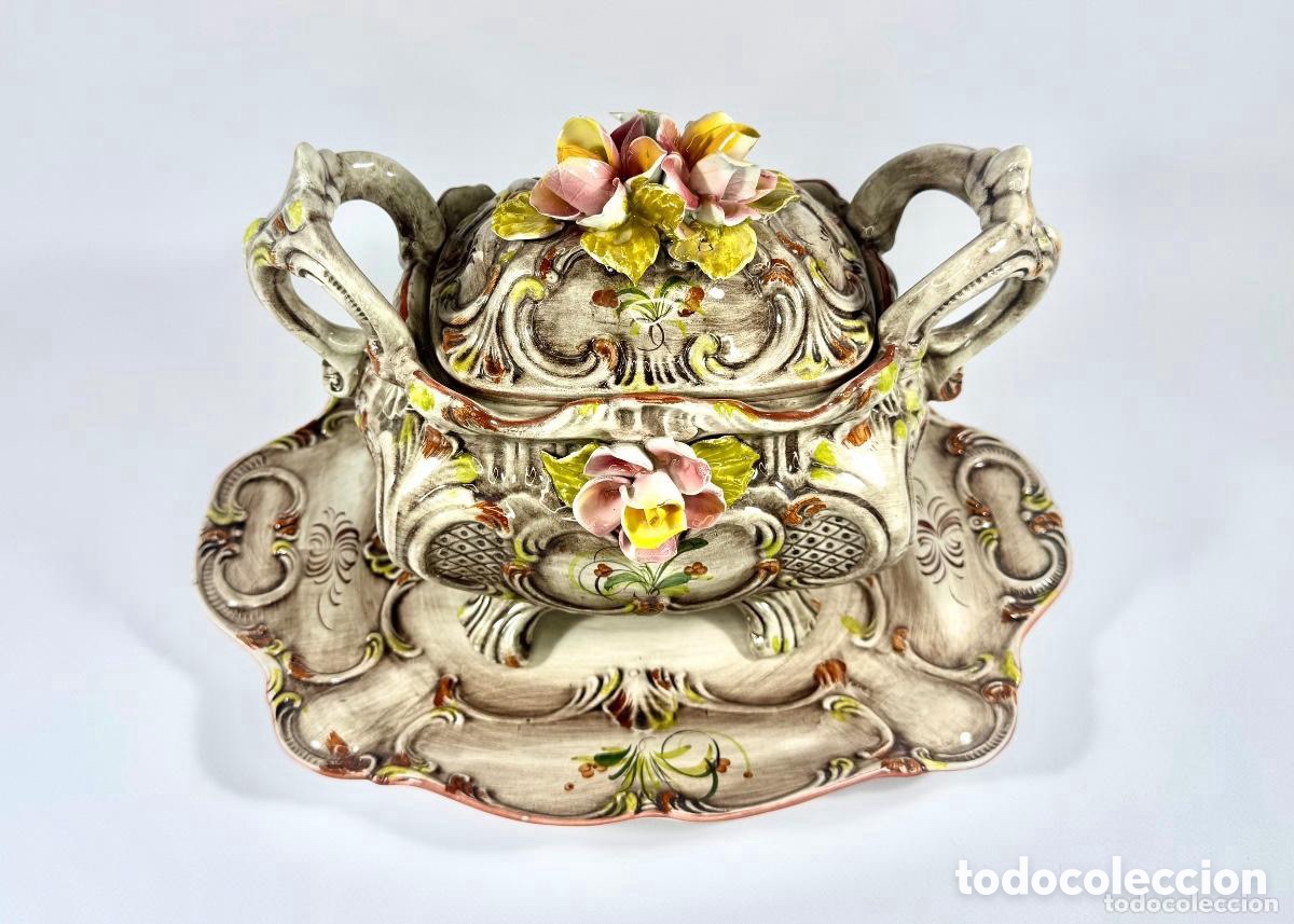 Antig&uuml;edades: Gran sopera Capodimonte con su bandeja - Foto 3