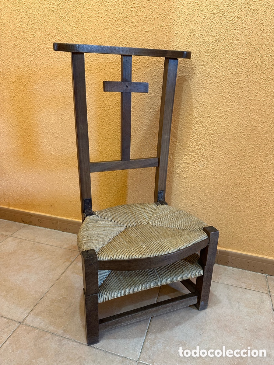 Antig&uuml;edades: Reclinatorio antiguo de madera con asiento - Foto 11