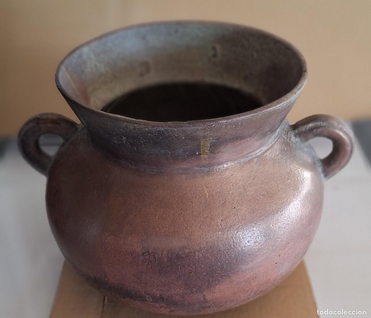 Antig&uuml;edades: Olla de bronce antigua - Foto 1