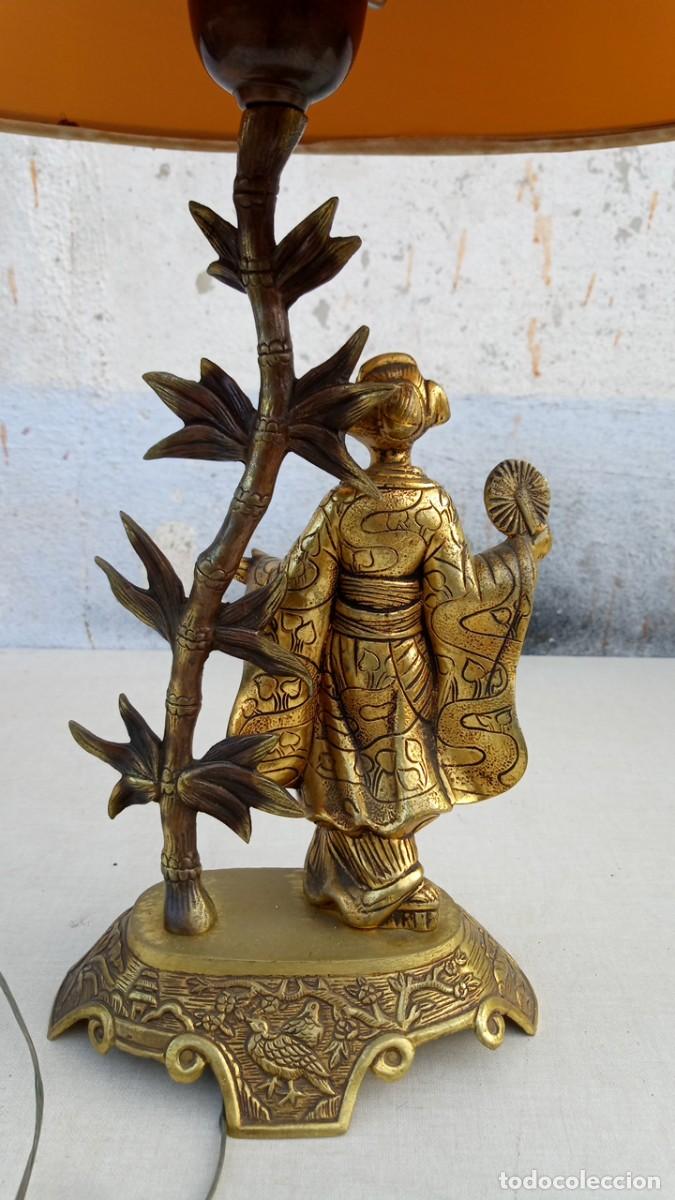 Antig&uuml;edades: Lampara de sobremesa, de bronce - Foto 3
