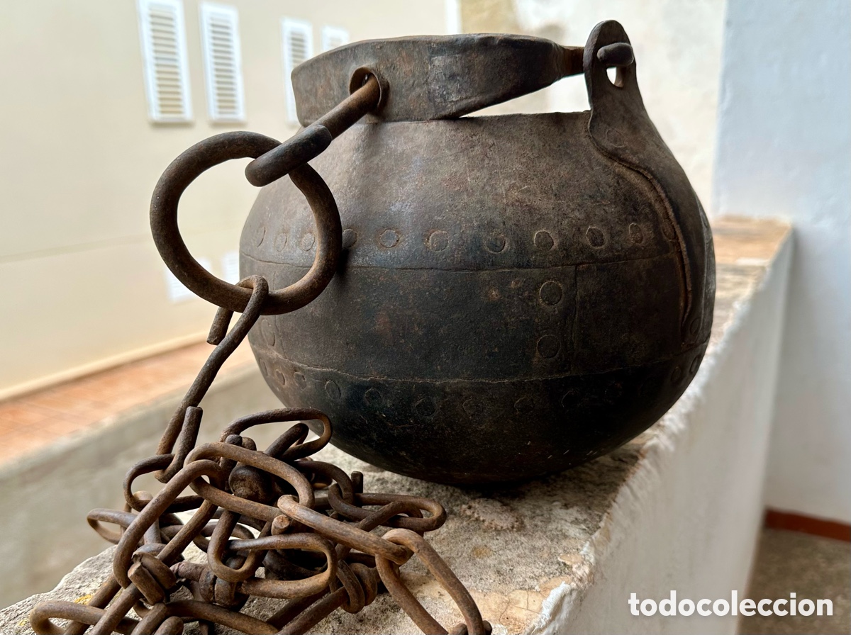 Antig&uuml;edades: Puchero o caldero medieval