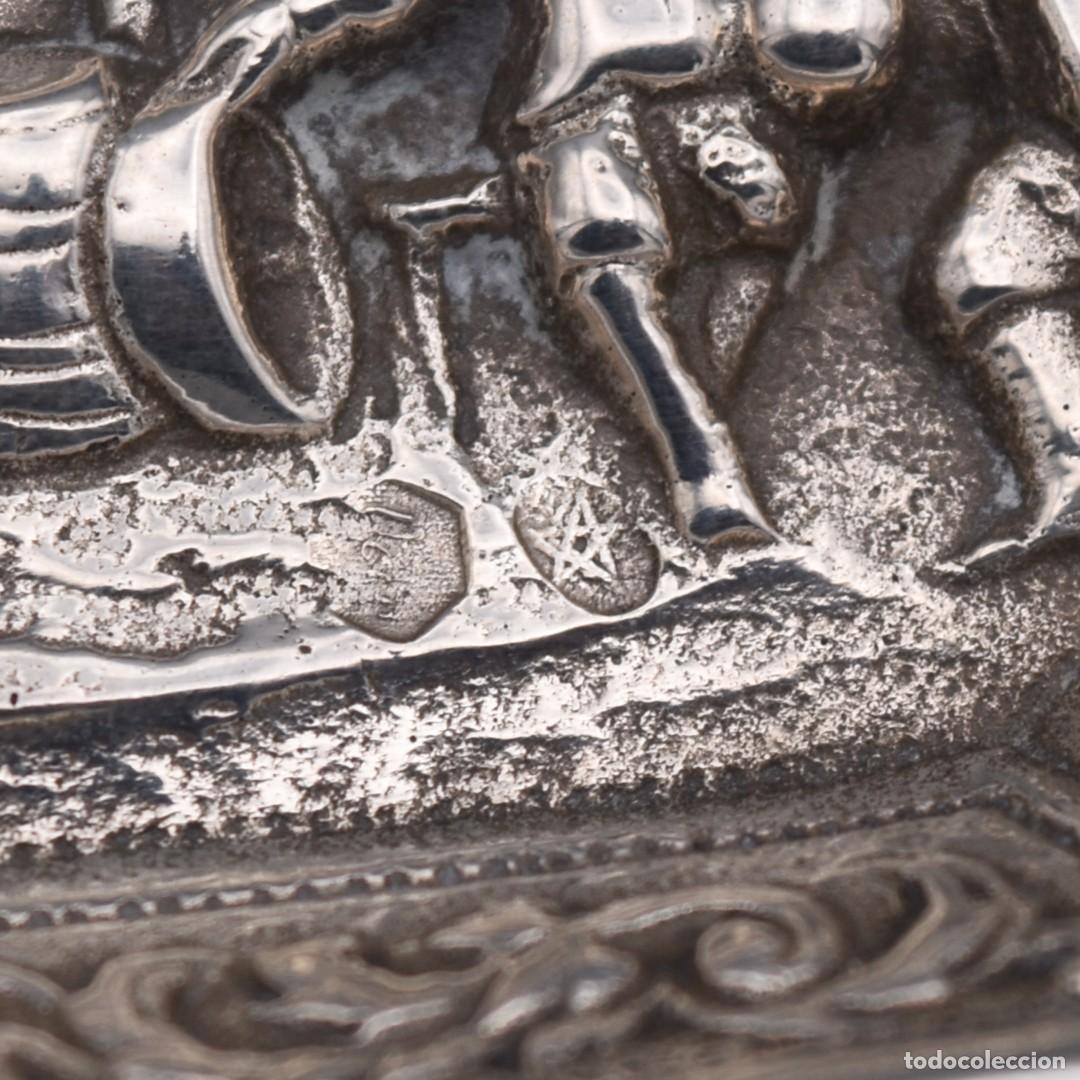 Antig&uuml;edades: Bandejas de plata contrastada - Foto 4