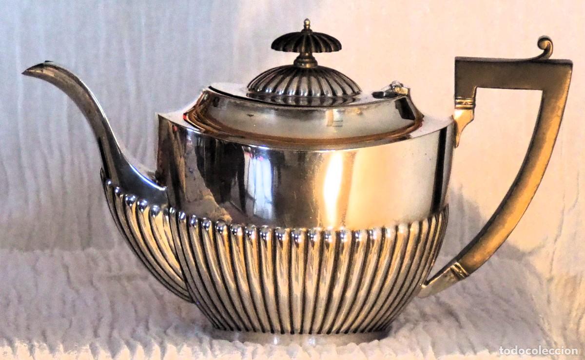 Antig&uuml;edades: Juego de t&eacute; ingl&eacute;s ba&ntilde;ado en plata - Foto 4