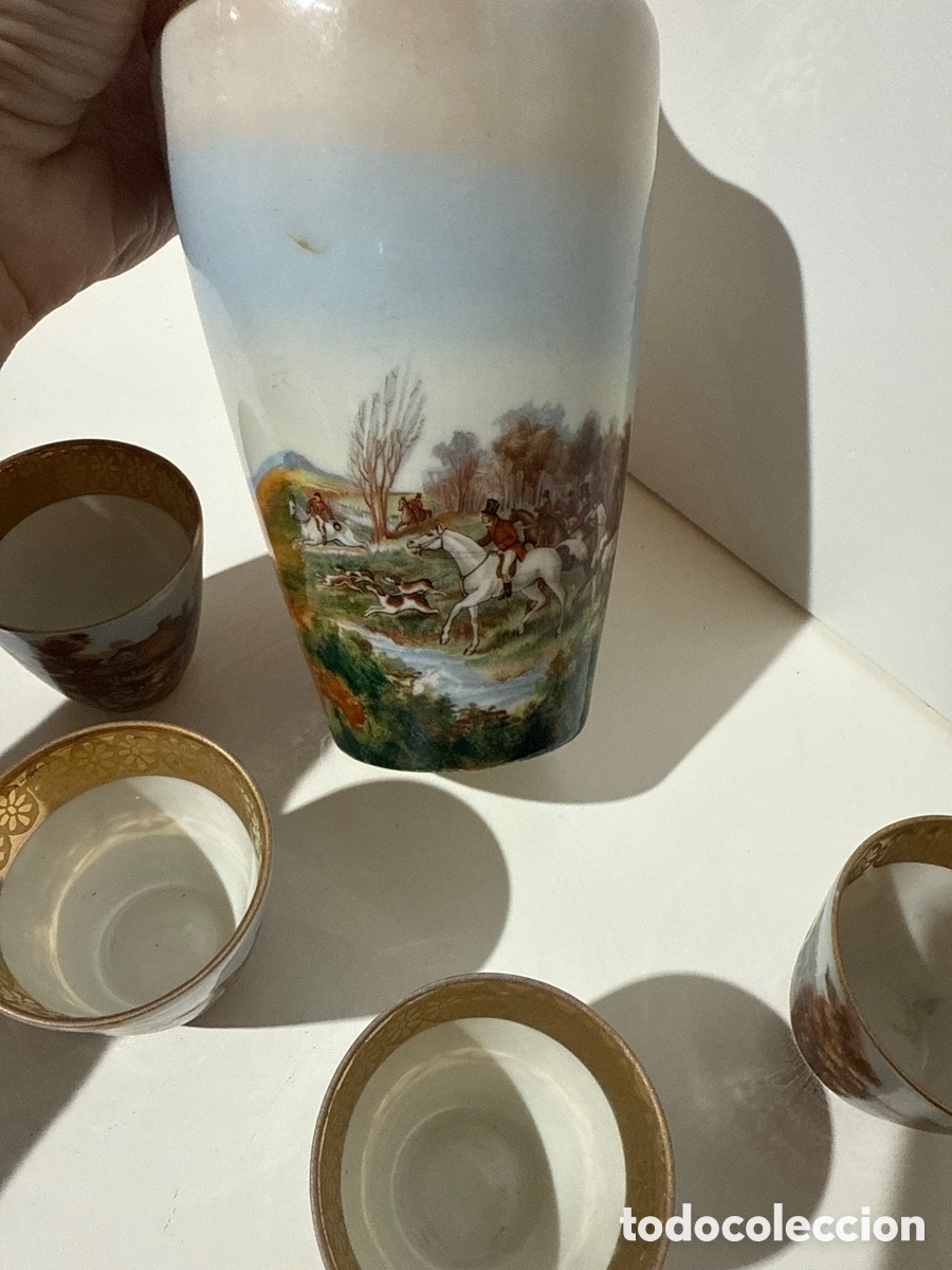 Antig&uuml;edades: Porcelana Limoges botella licorera con chupitos - Foto 2