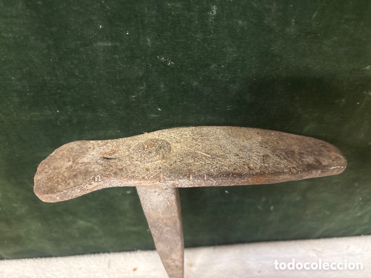 Antig&uuml;edades: Hierro, pie de zapatero en forja - Foto 2