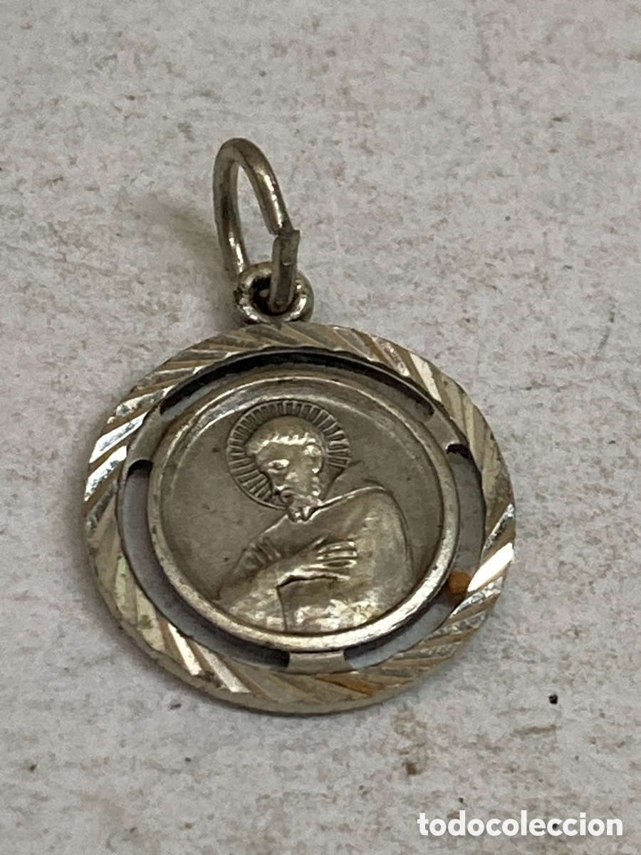 Antig&uuml;edades: Medalla de plata religiosa C453 - Foto 2