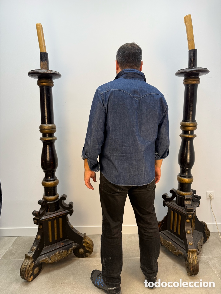 Antiguidades: IMPRESIONANTE PAREJA DE PEDESTALES HACHEROS O CANDELABROS DE SUELO. ALTURA 174cms