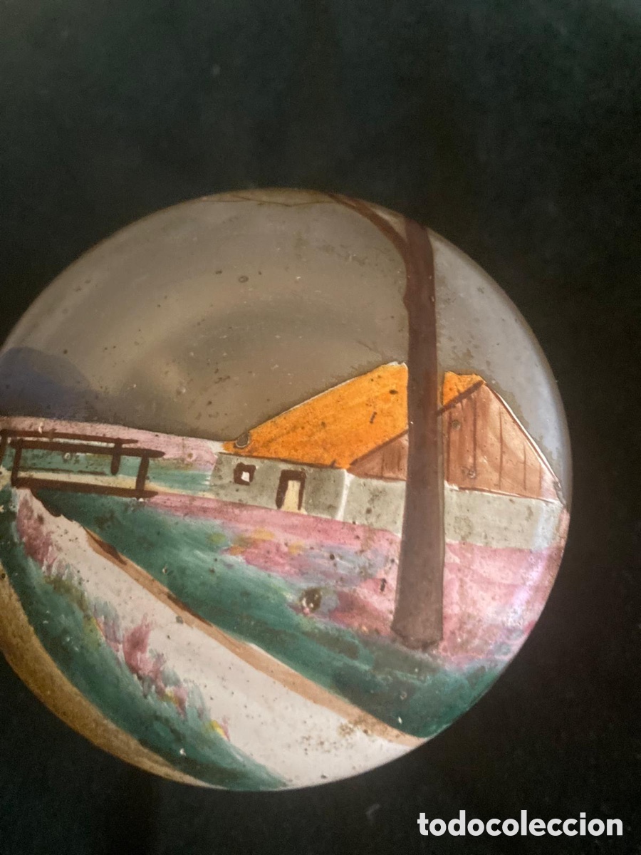 Antig&uuml;edades: Polvera antigua de cristal pintado - Foto 3