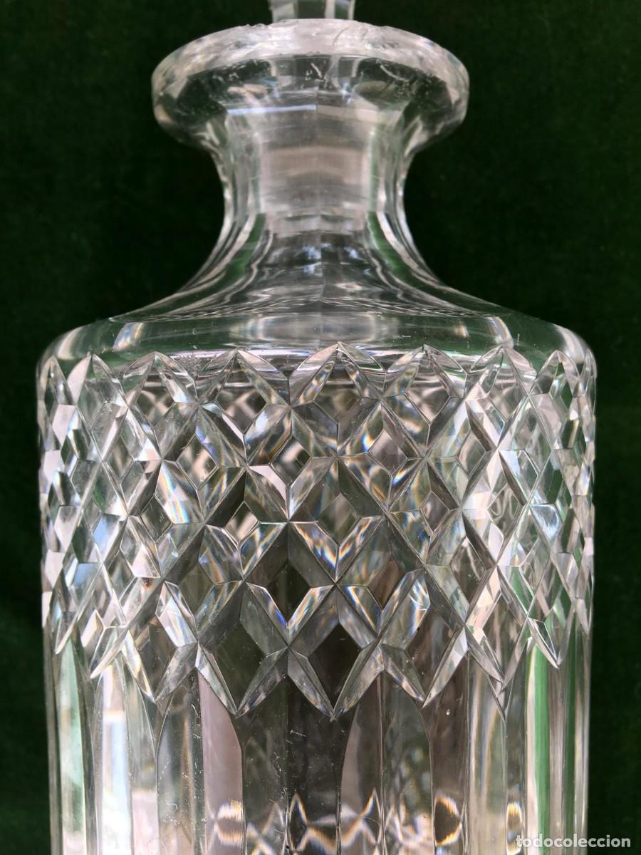 Antig&uuml;edades: Licorera de cristal tallado - Foto 3