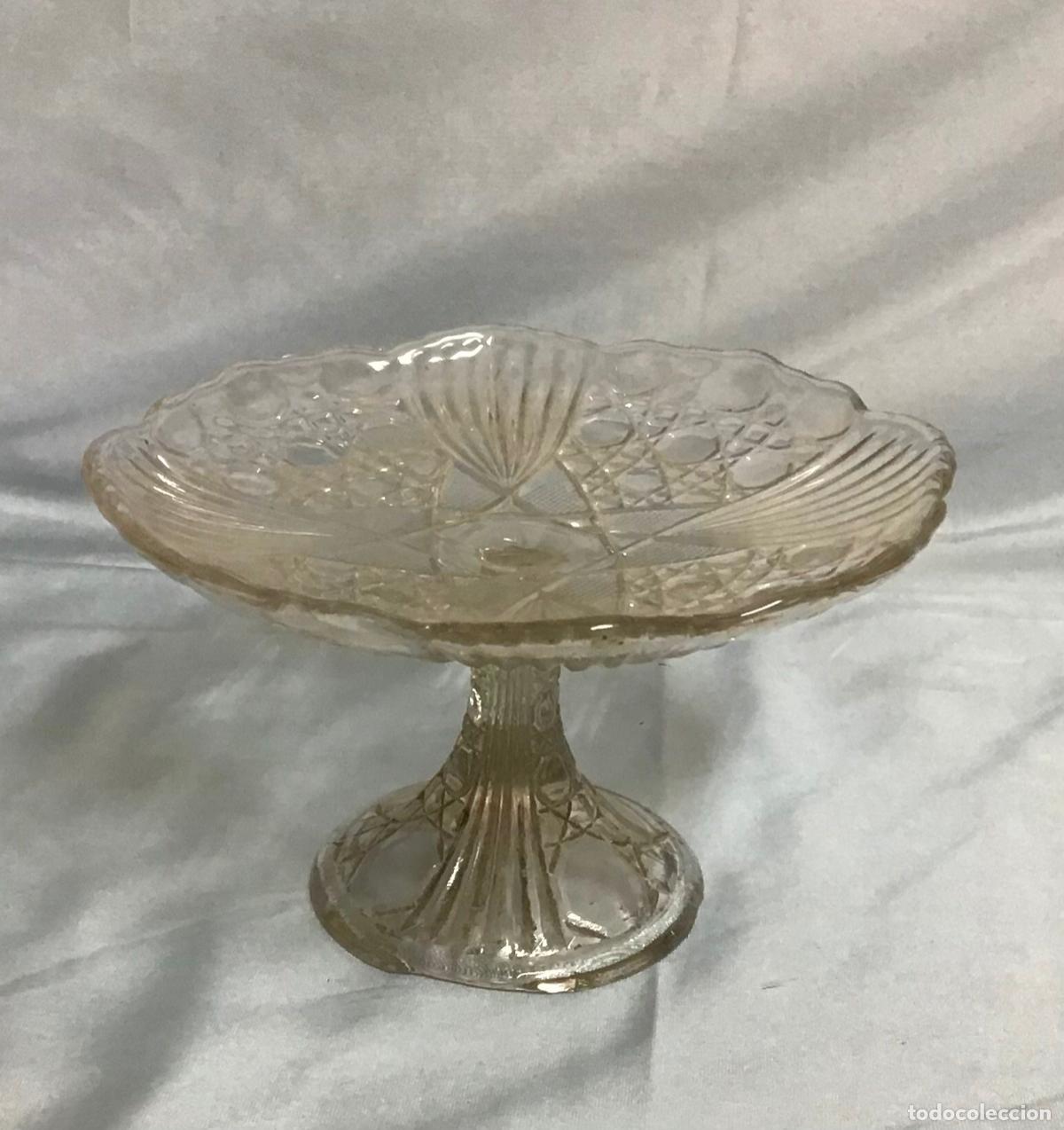 Antig&uuml;edades: SOPORTE PARA PASTELES - Foto 1