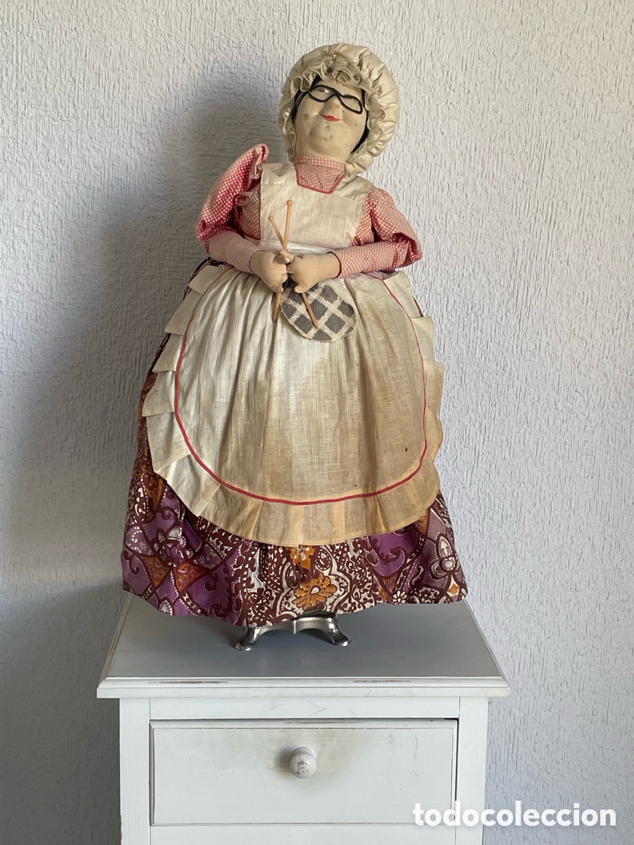 Antig&uuml;edades: Samovar con mu&ntilde;eca-funda - Foto 1