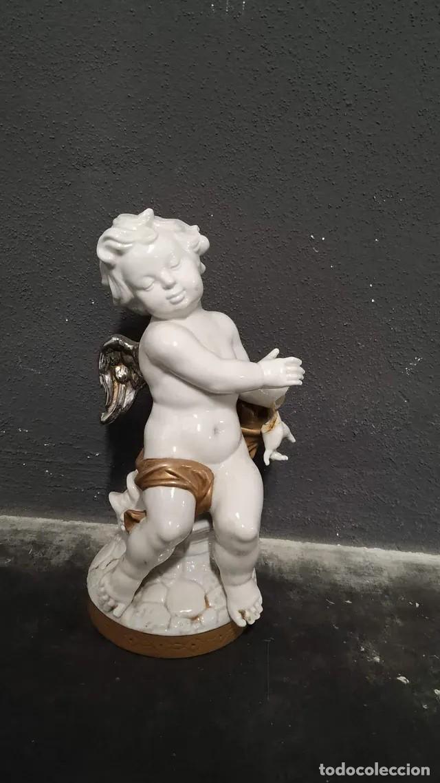 Antig&uuml;edades: &Aacute;ngel de porcelana marca Sureda - Foto 1