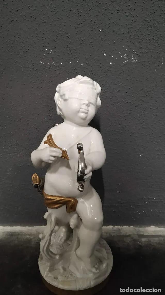 Antig&uuml;edades: &Aacute;ngel de porcelana marca Sureda - Foto 3