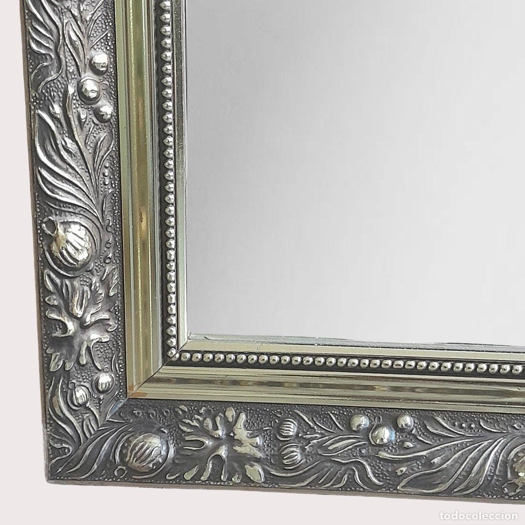 Antig&uuml;edades: ESPEJO RECTANGULAR CON MARCO ORNAMENTADO. MEDIADOS S. XIX. - Foto 3
