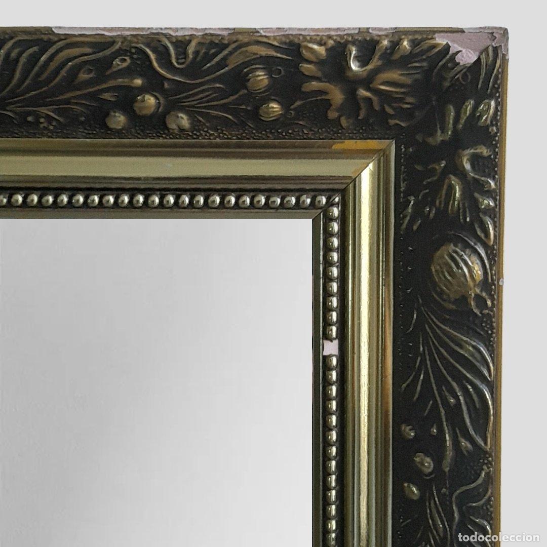 Antig&uuml;edades: ESPEJO RECTANGULAR CON MARCO ORNAMENTADO. MEDIADOS S. XIX. - Foto 5