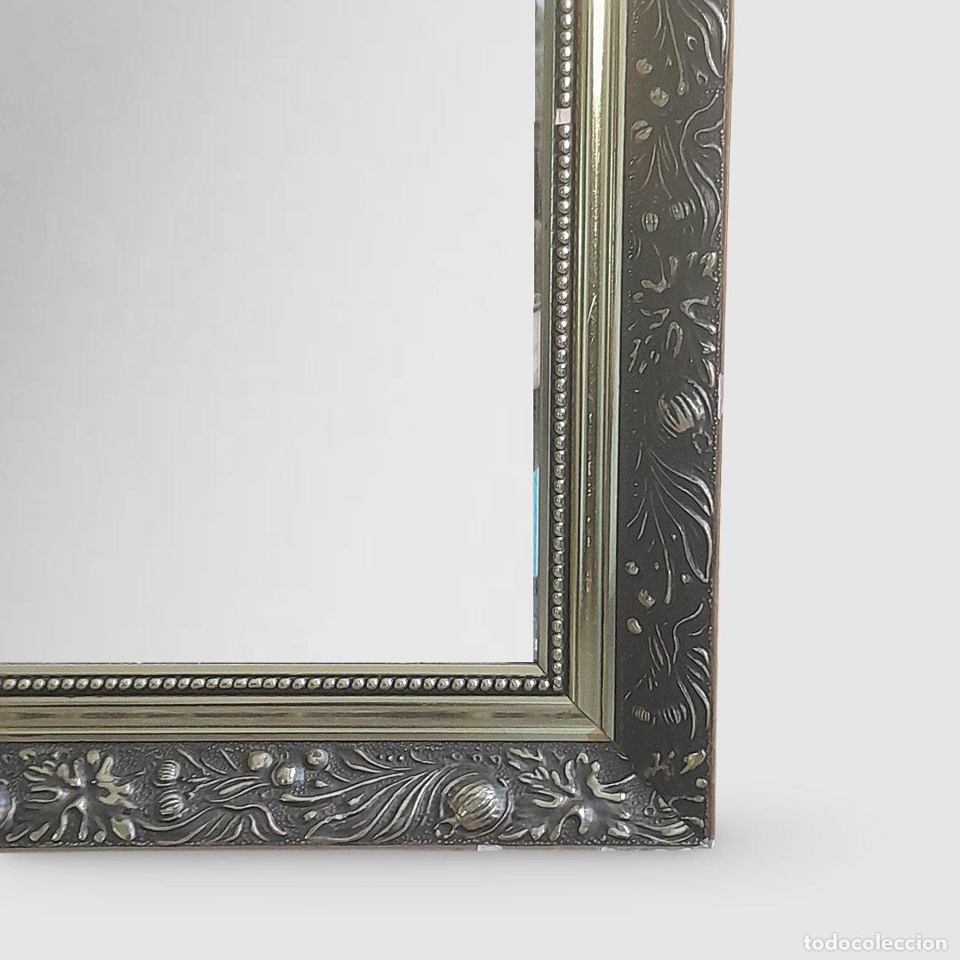 Antig&uuml;edades: ESPEJO RECTANGULAR CON MARCO ORNAMENTADO. MEDIADOS S. XIX. - Foto 6