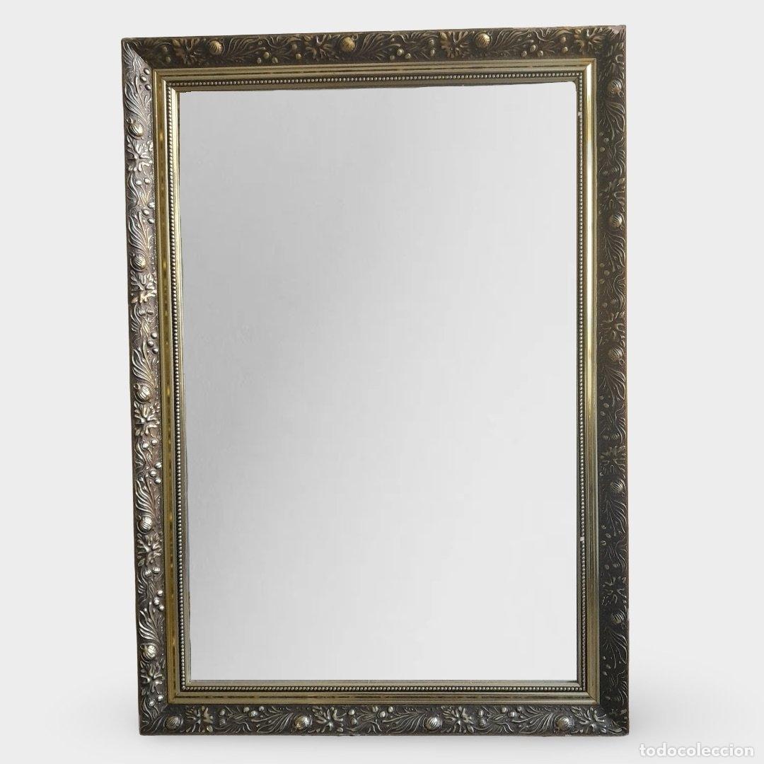 Antig&uuml;edades: ESPEJO RECTANGULAR CON MARCO ORNAMENTADO. MEDIADOS S. XIX. - Foto 1