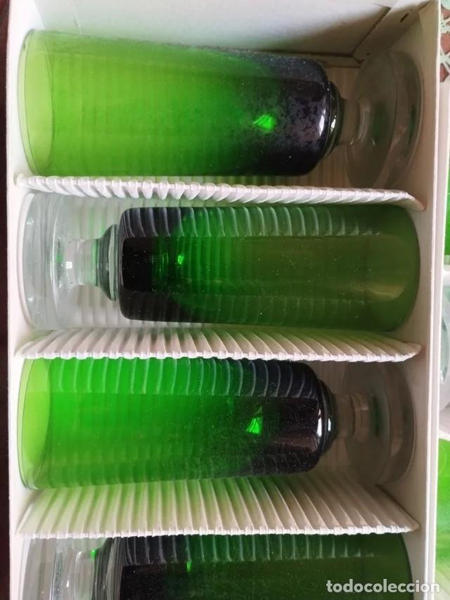 Antig&uuml;edades: Copas de cristal verde - Foto 2