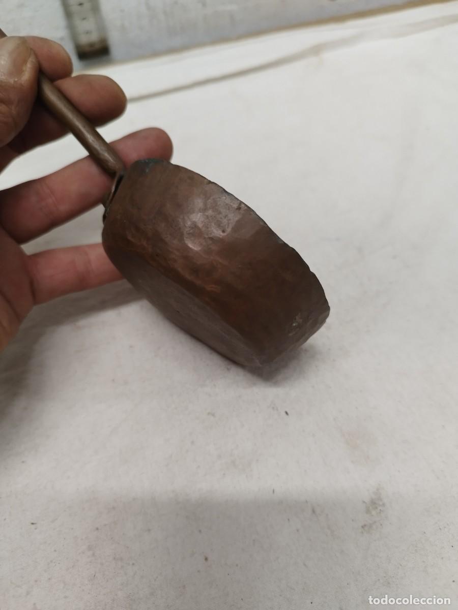 Antig&uuml;edades: Antiguo cucharon de caldero. - Foto 3