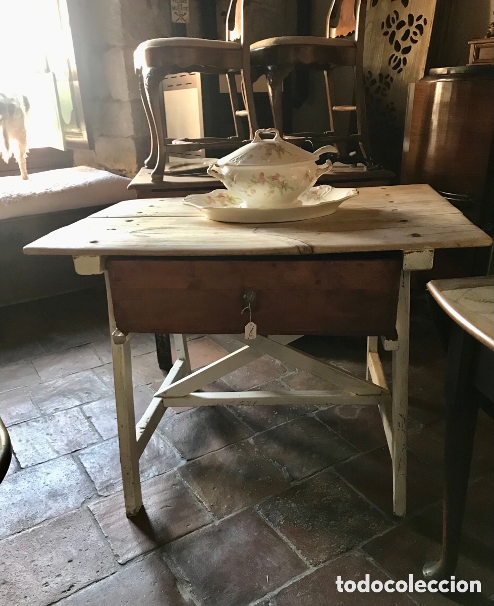 Antig&uuml;edades: Mesa Tocinera s. XVIII - Foto 1