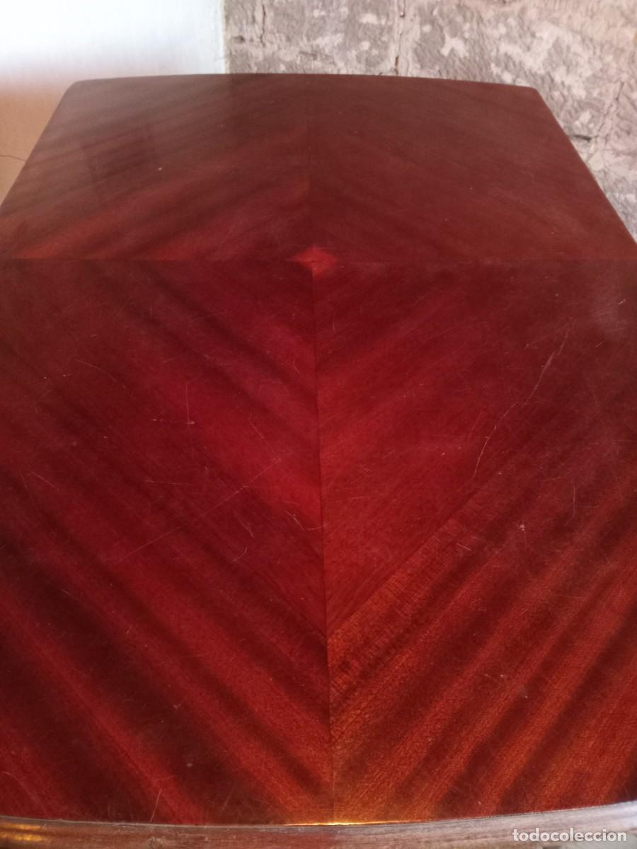 Antig&uuml;edades: Mesa de comedor de madera. Extensible. A&ntilde;os 60/70 - Foto 11