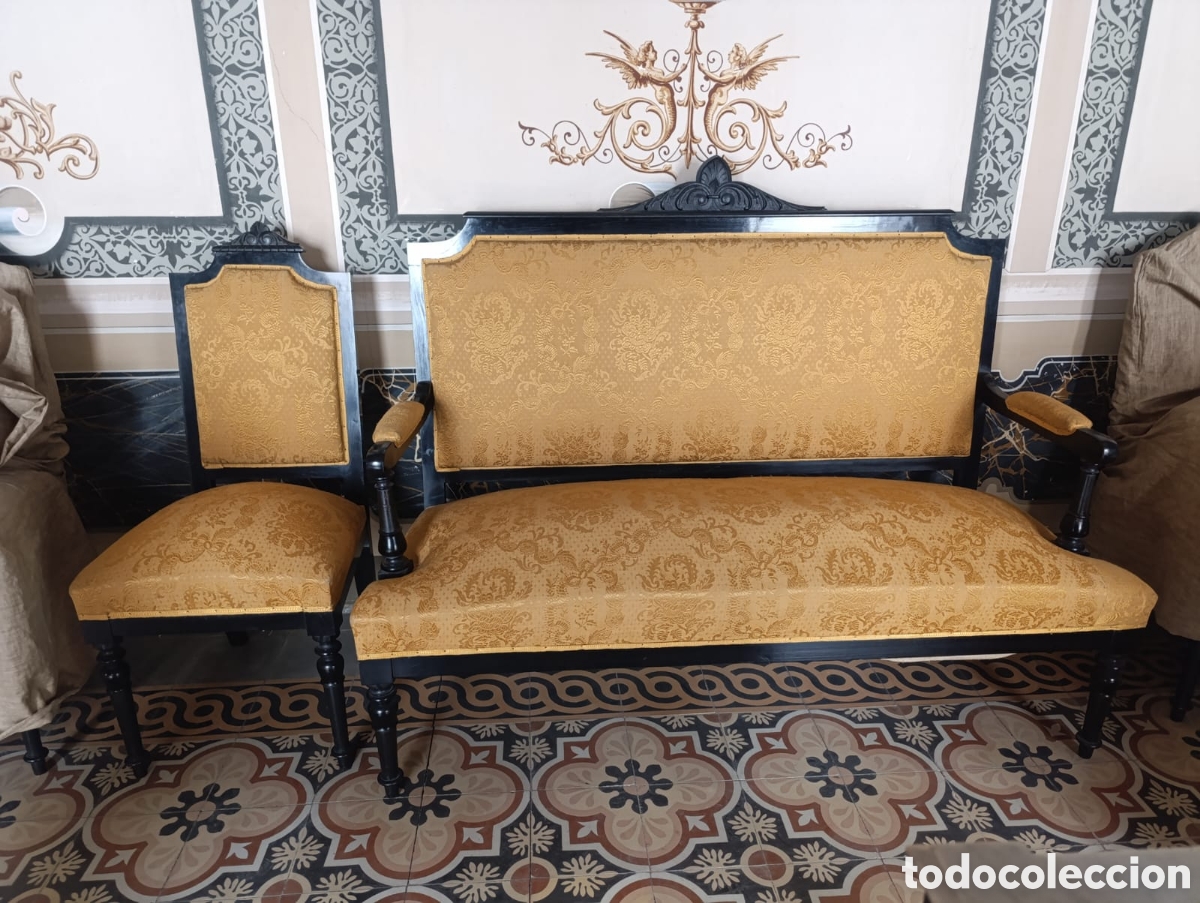 Antig&uuml;edades: Mobiliario cl&aacute;sico tapizado amarillo - Foto 2
