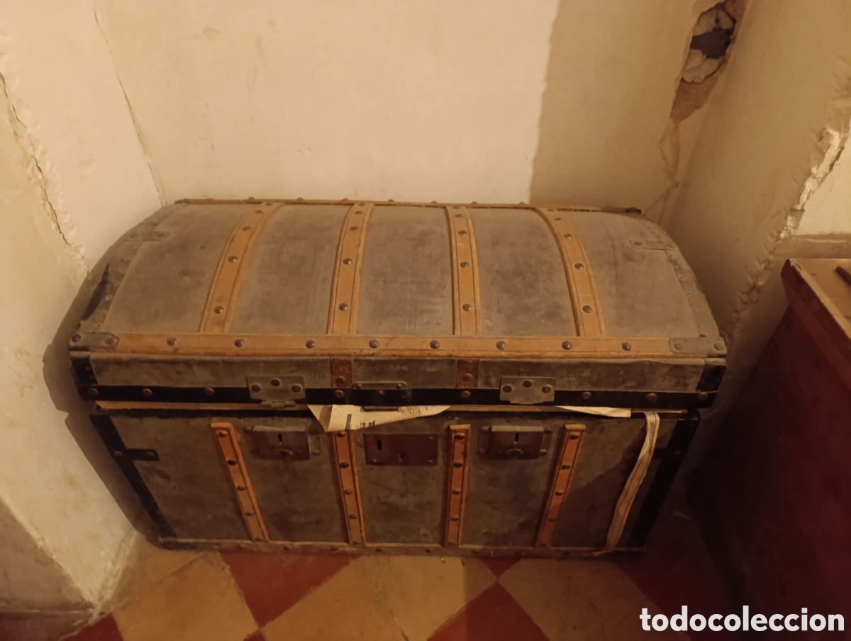 Antig&uuml;edades: Ba&uacute;l de madera y metal - Foto 1