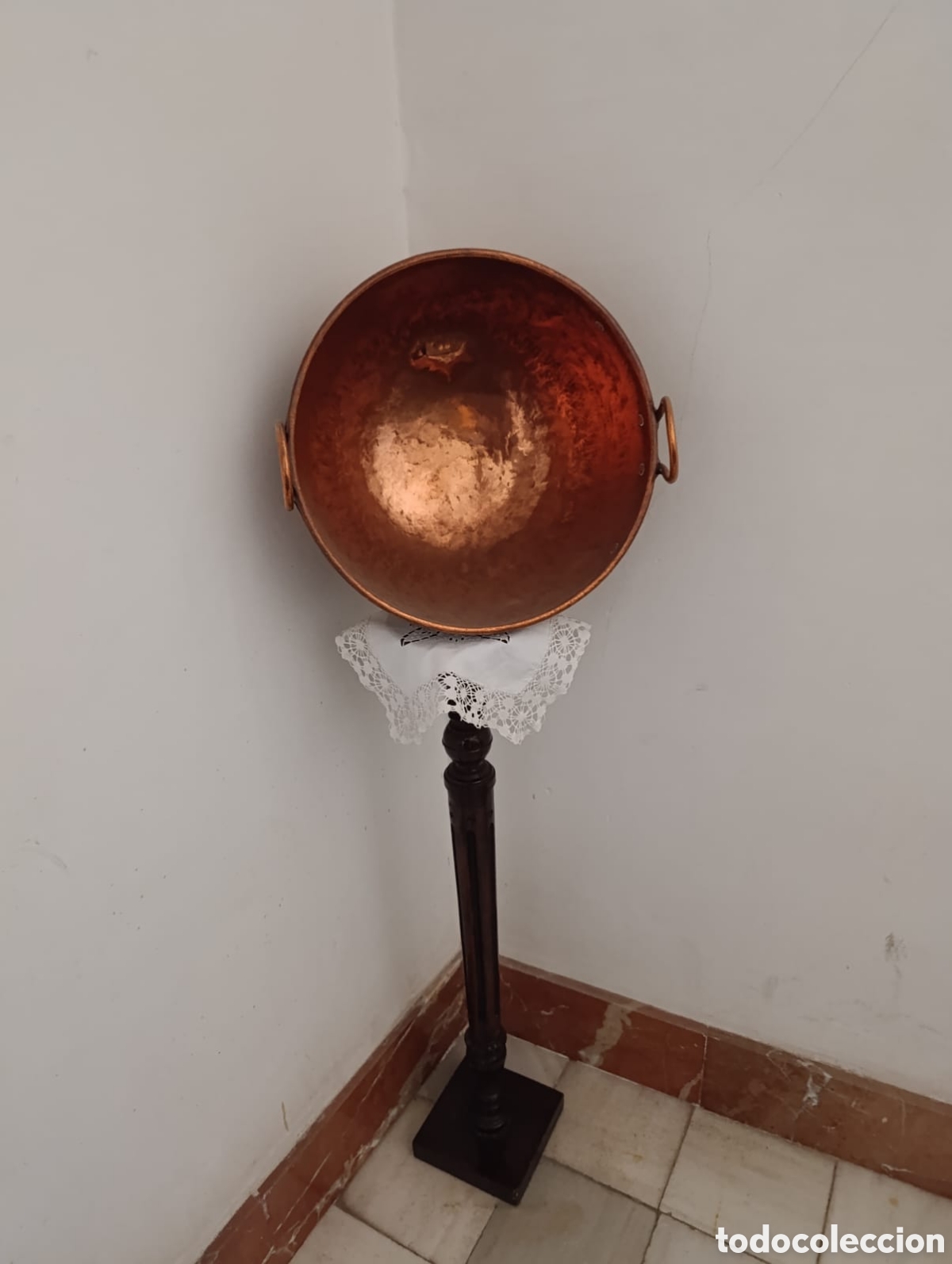 Antig&uuml;edades: Conjunto decorativo de cobre - Foto 2