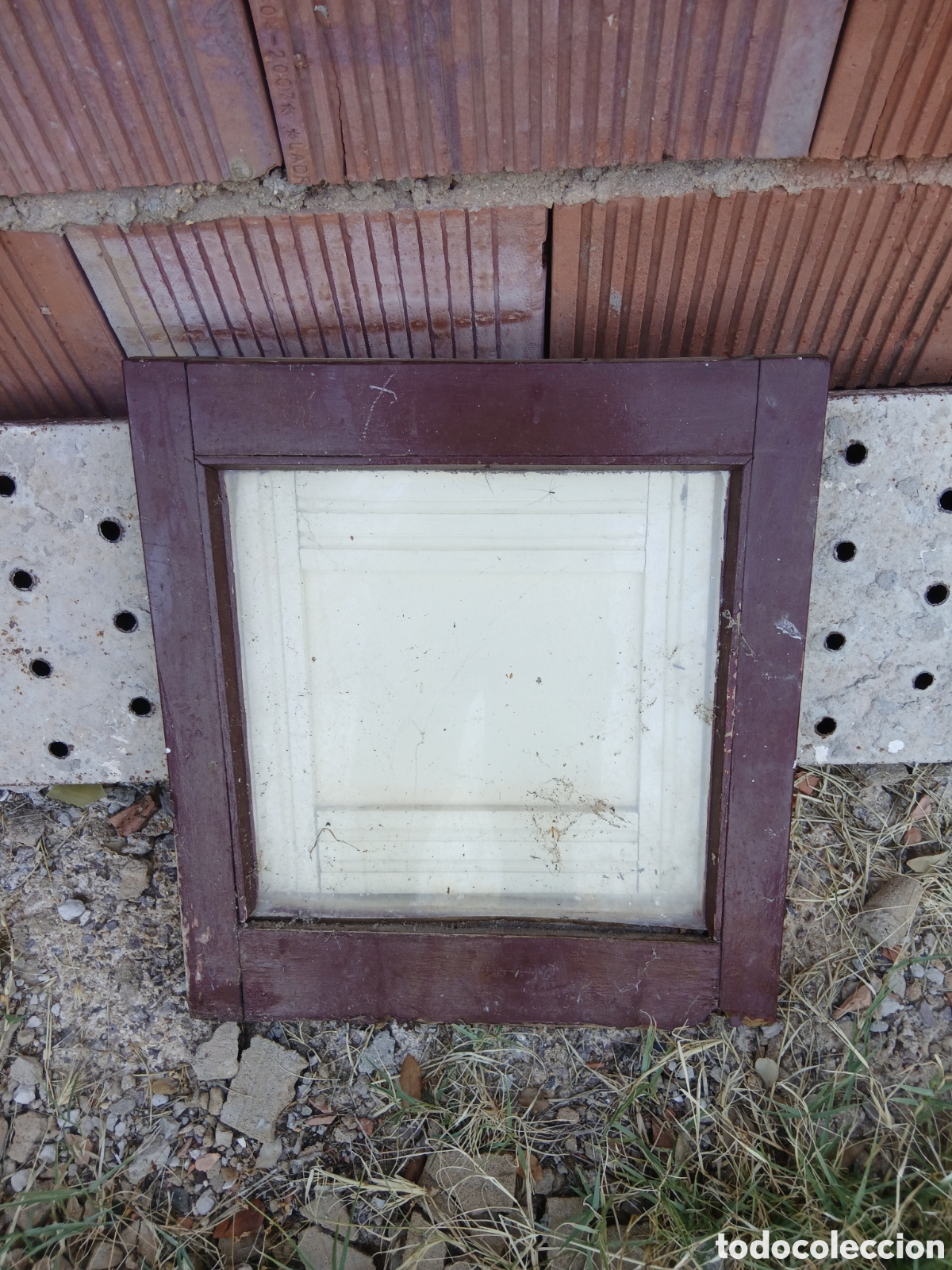Antig&uuml;edades: Ventana antigua casta&ntilde;o - Foto 1
