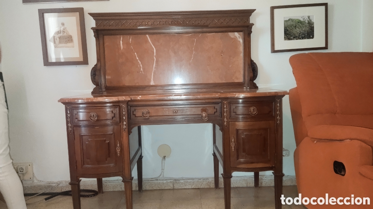 Antig&uuml;edades: Escritorio de madera con m&aacute;rmol rojo - Foto 2
