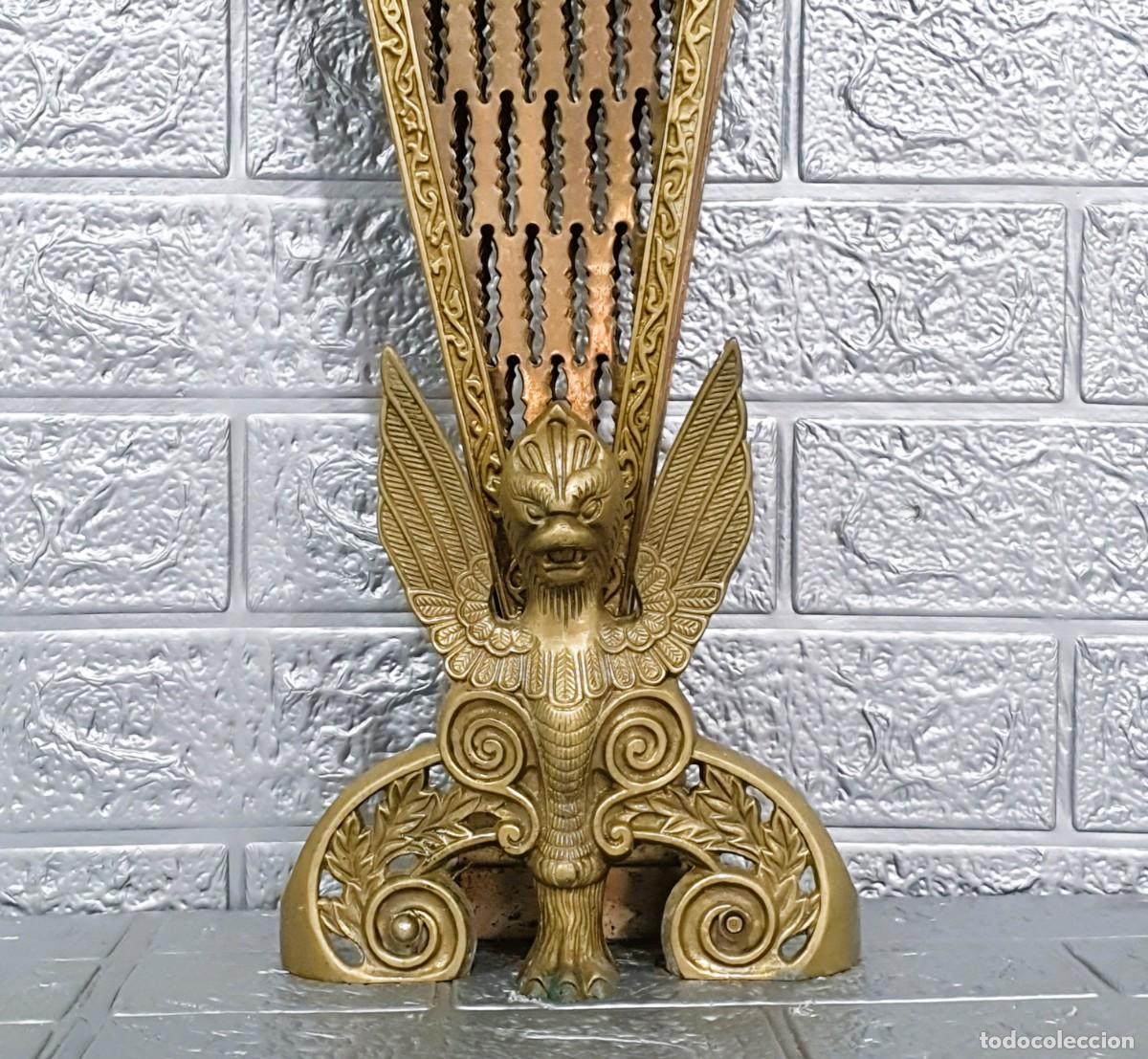 Antig&uuml;edades: Pantalla chispero chimenea de bronce - Foto 3