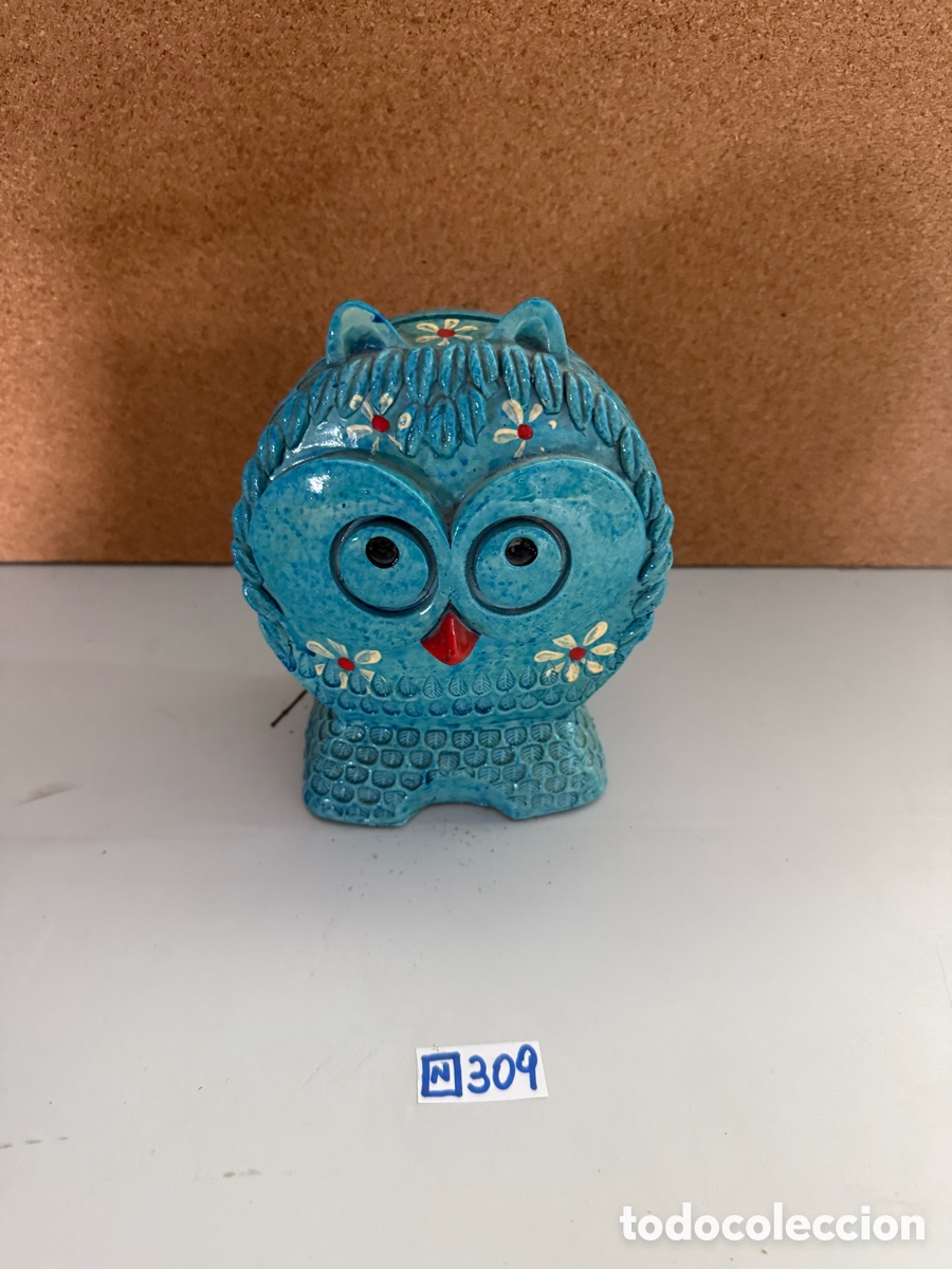 Antig&uuml;edades: Antiguo b&uacute;ho, hucha azul - Foto 1
