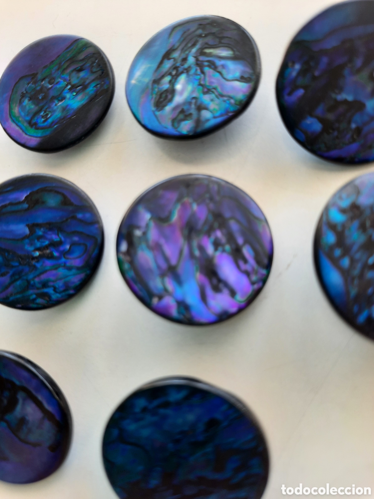 Antig&uuml;edades: 8 botones antiguos en azul tornasolado - Foto 2