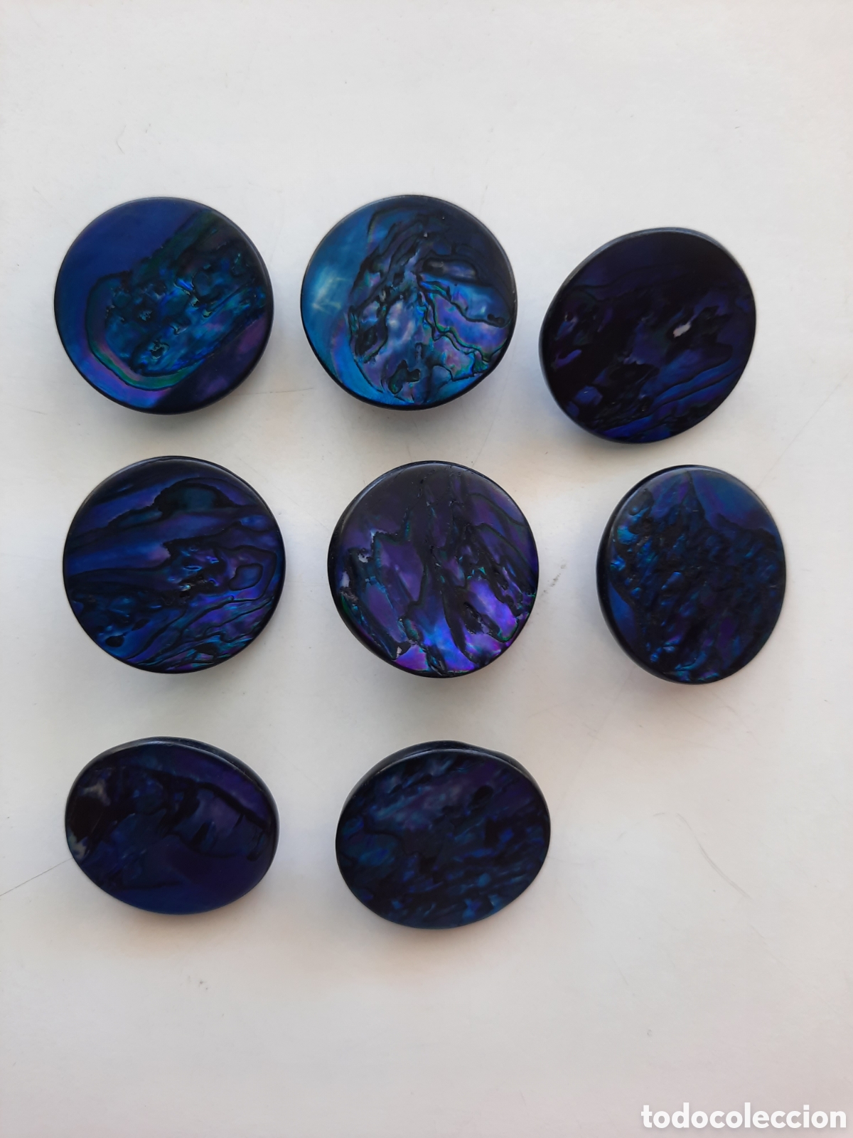 Antig&uuml;edades: 8 botones antiguos en azul tornasolado - Foto 1