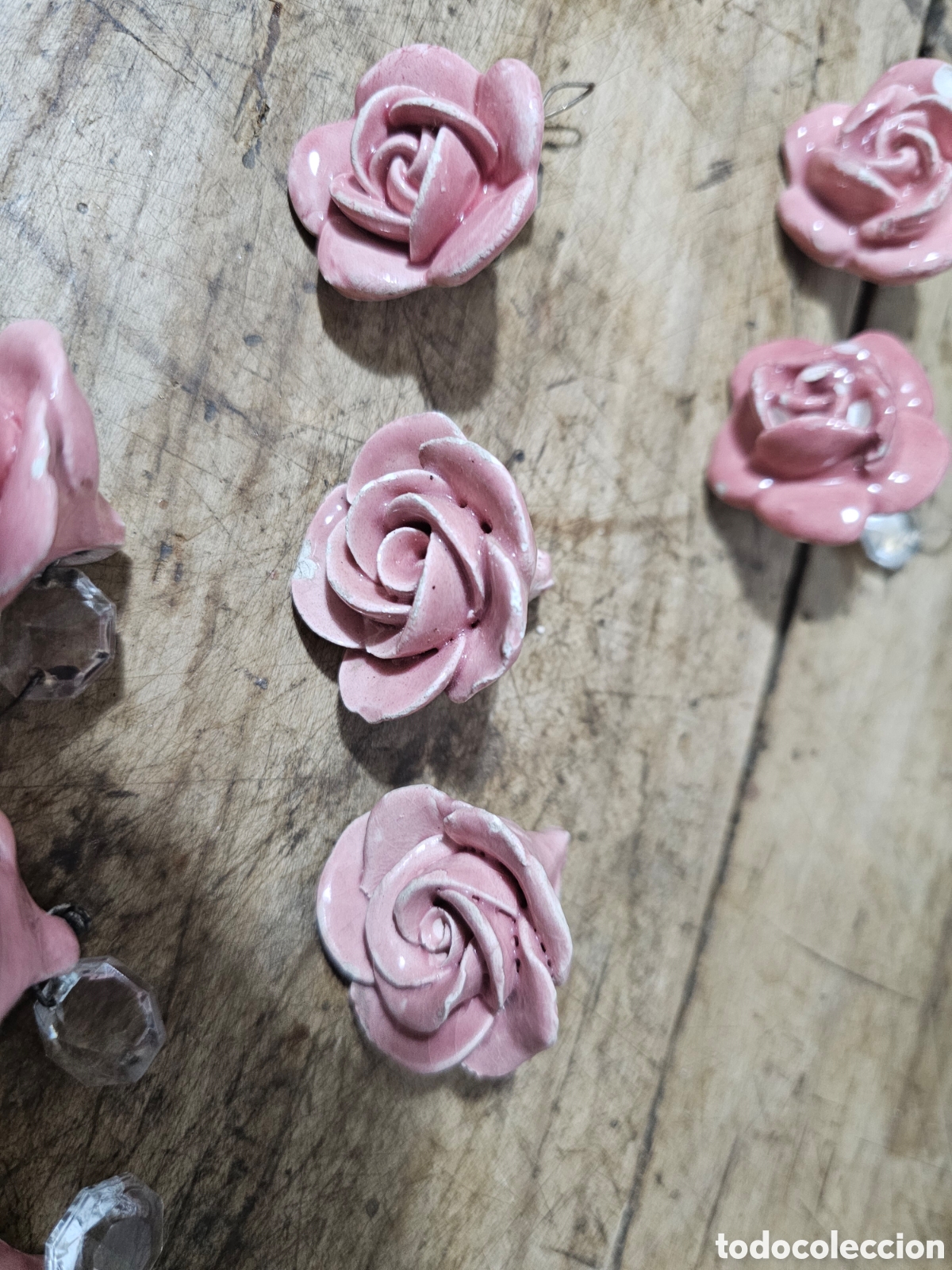 Antig&uuml;edades: Conjunto de rosas color rosa Manises - Foto 8