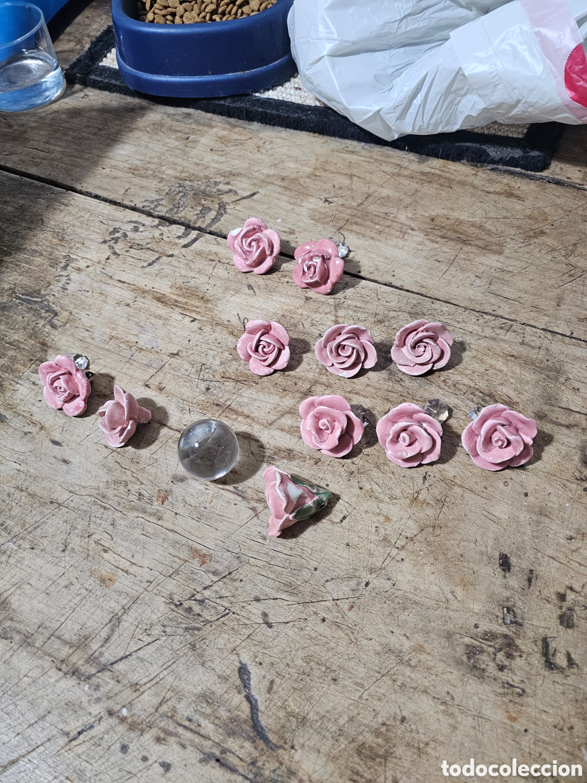 Antig&uuml;edades: Conjunto de rosas color rosa Manises - Foto 1