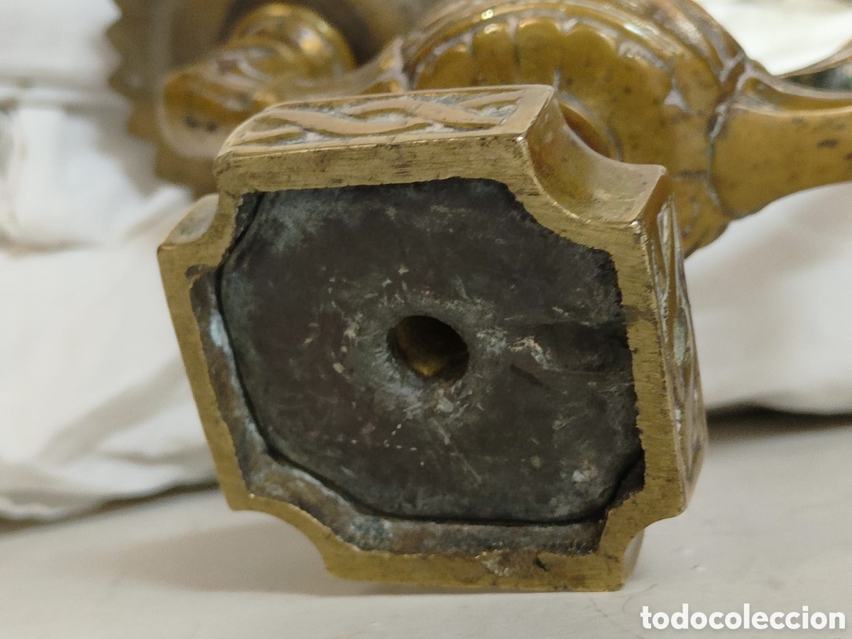 Antig&uuml;edades: Pareja de candeleros aladino - Foto 6