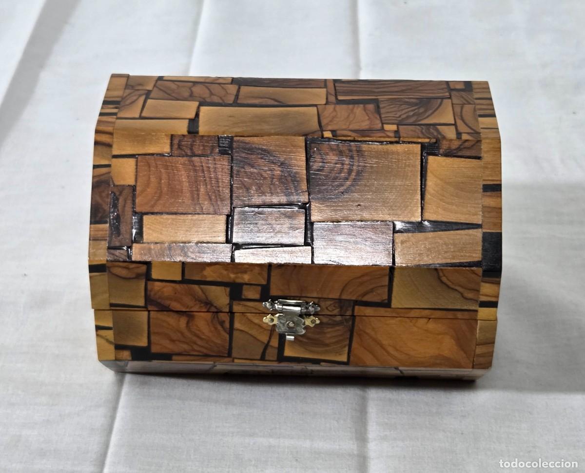 Antig&uuml;edades: Caja Mosaico de madera - Foto 2