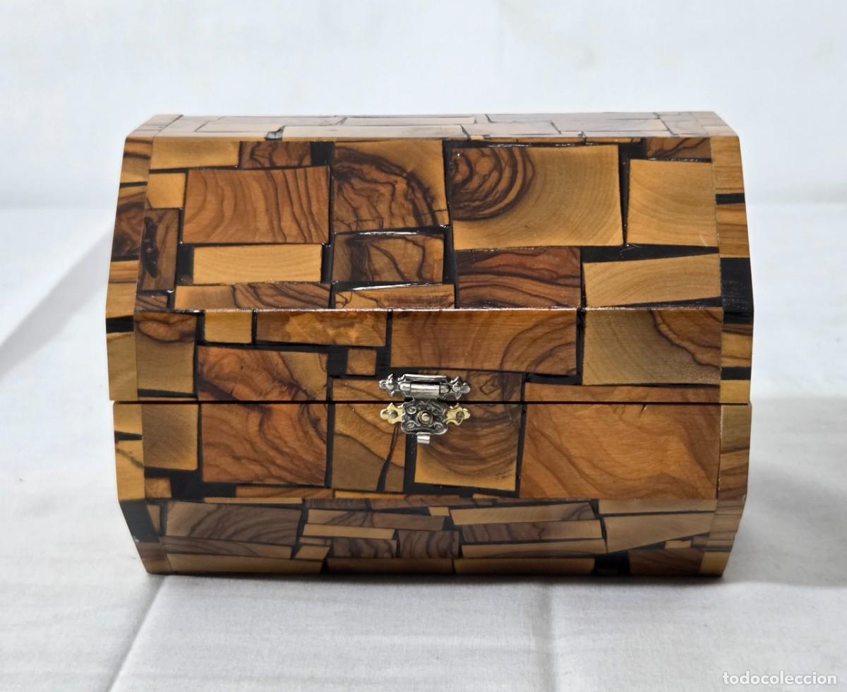 Antig&uuml;edades: Caja Mosaico de madera - Foto 3