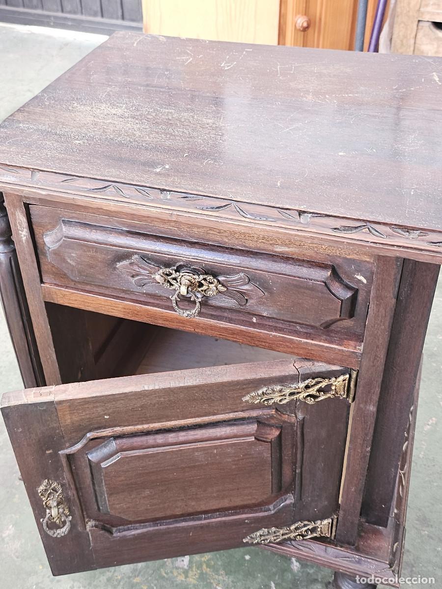 Antig&uuml;edades: 2 mesilla de noche de madera - Foto 10
