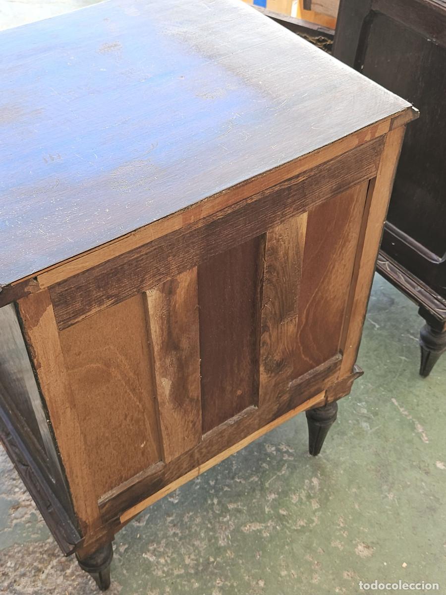 Antig&uuml;edades: 2 mesilla de noche de madera - Foto 12