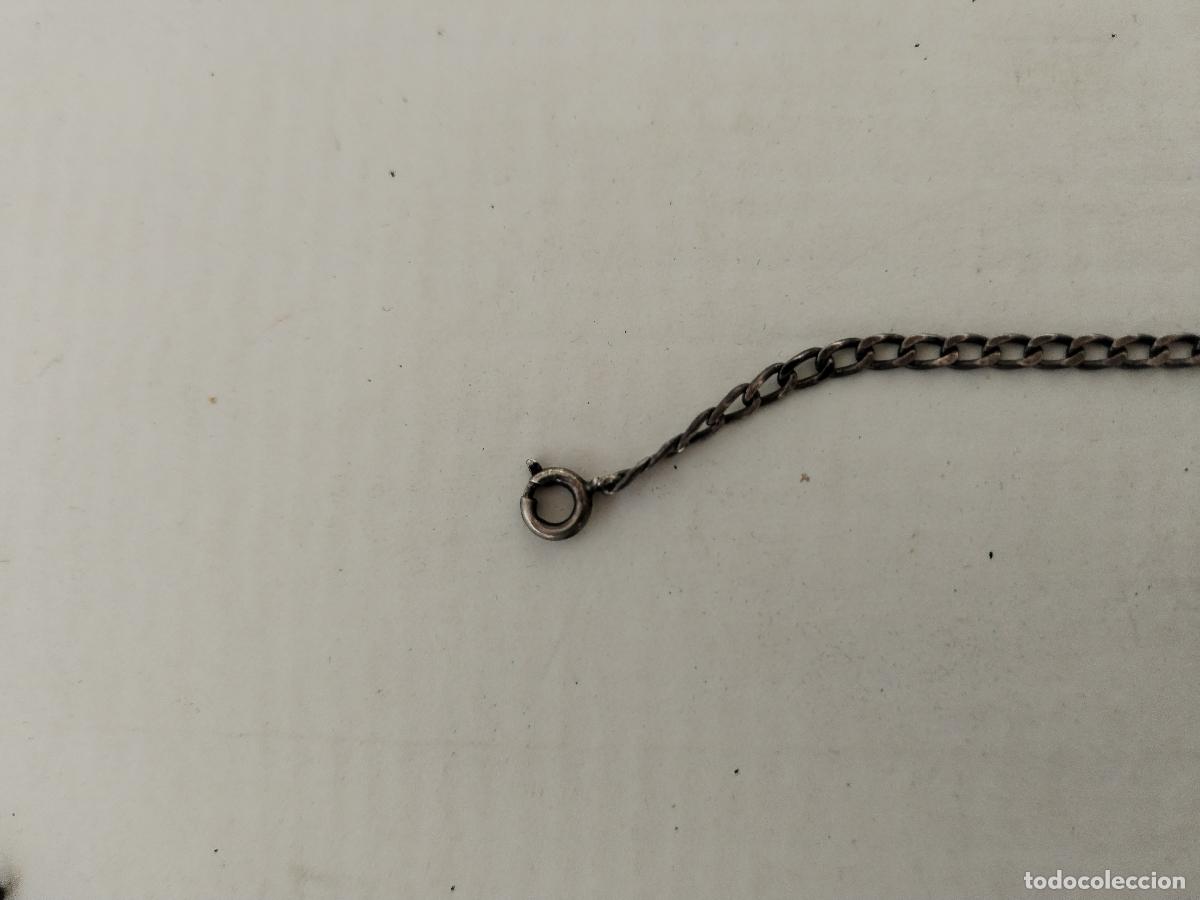 Antig&uuml;edades: pulsera de plata con la virgen del pilar - Foto 2
