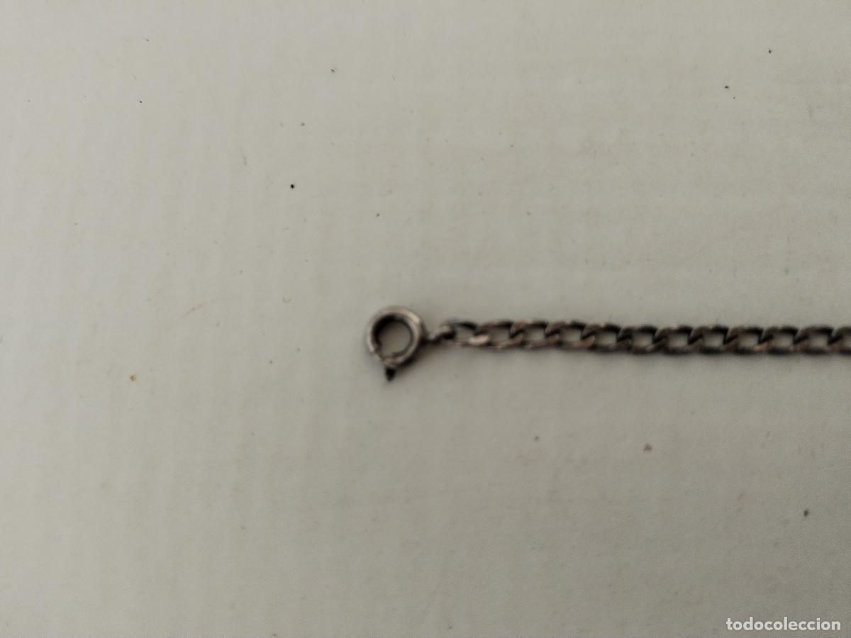 Antig&uuml;edades: pulsera de plata con la virgen del pilar - Foto 3