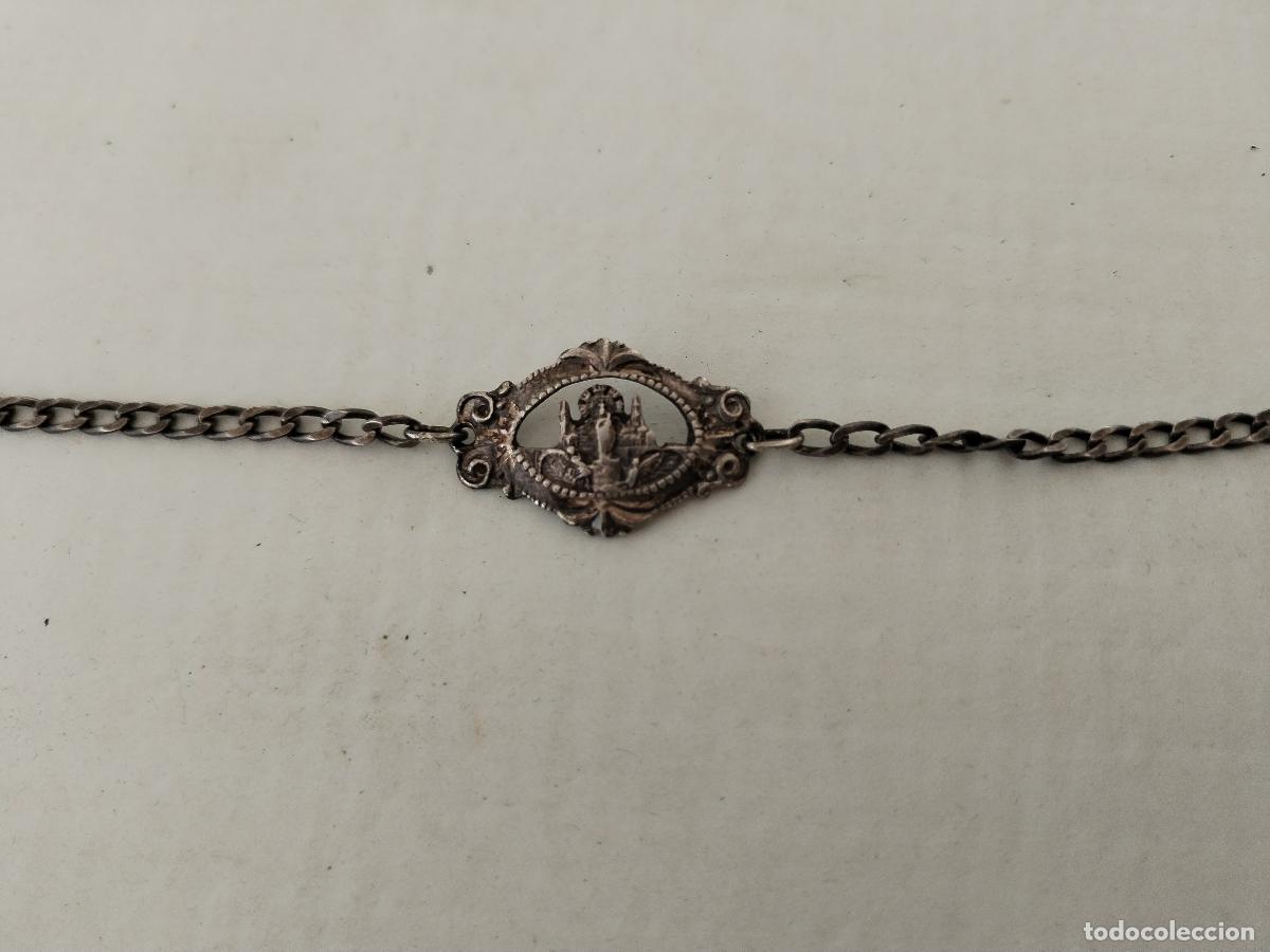 Antig&uuml;edades: pulsera de plata con la virgen del pilar - Foto 5