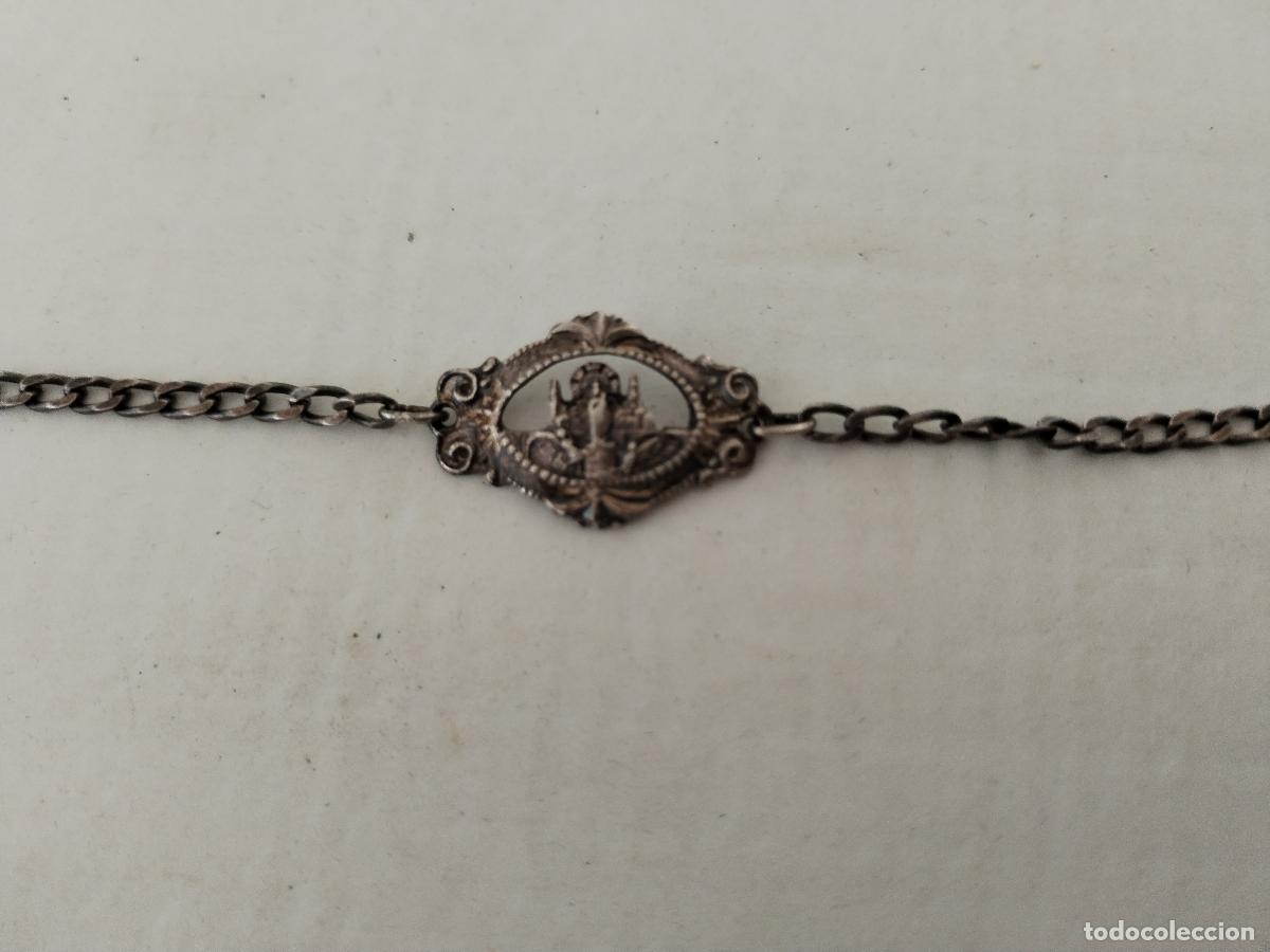 Antig&uuml;edades: pulsera de plata con la virgen del pilar - Foto 6